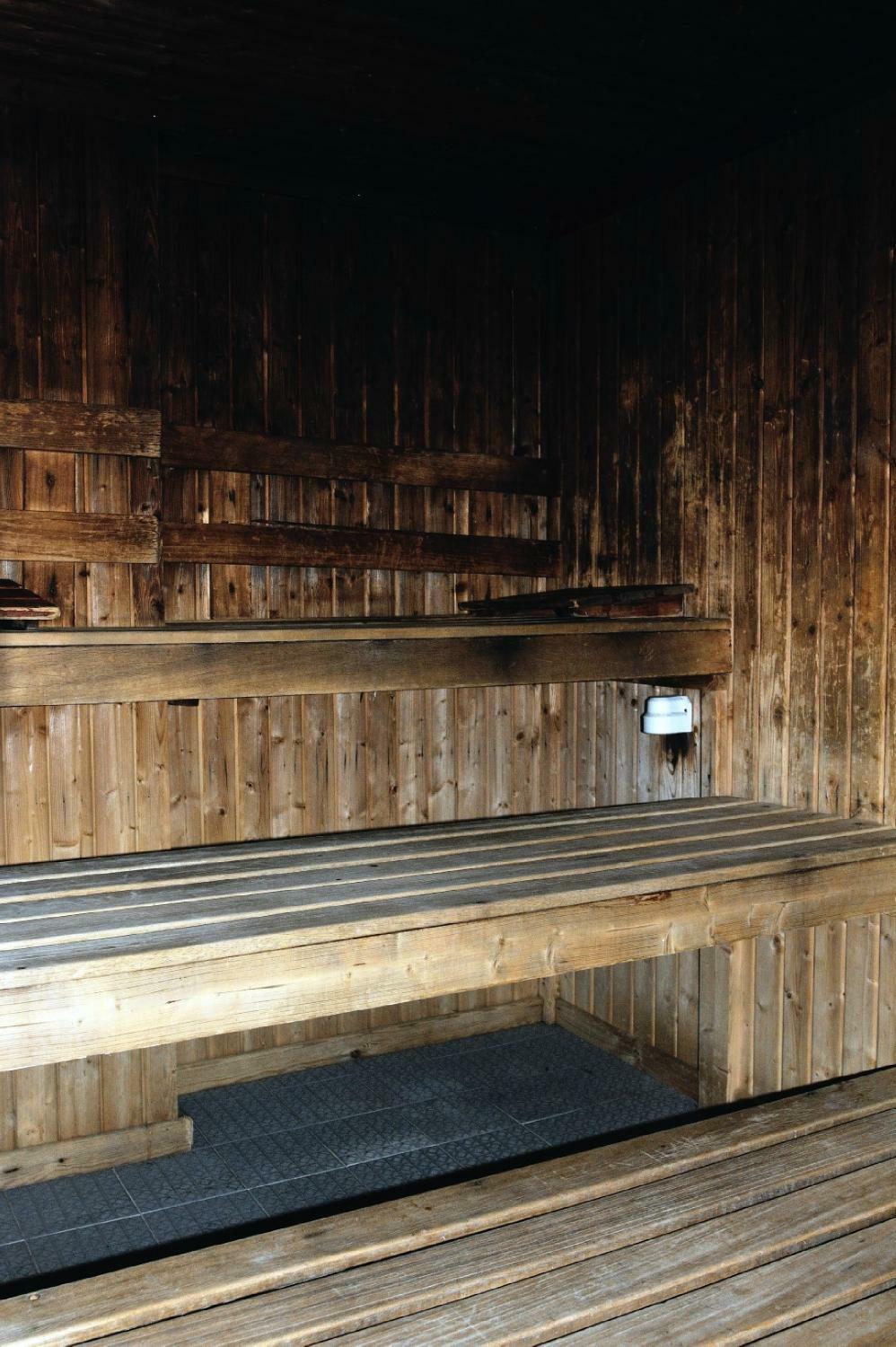 The Shurland Gym Hotel